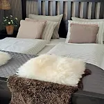 Ostby Luxury *