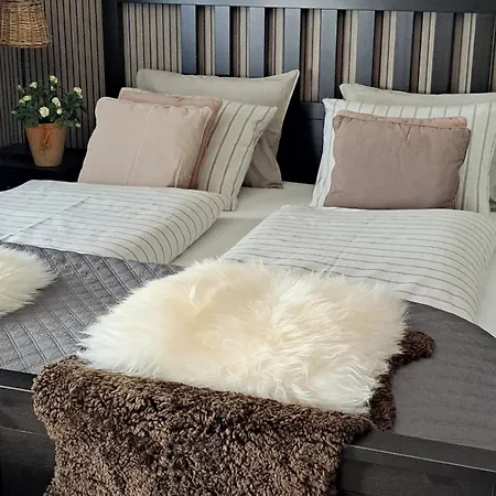 Ostby Luxury *